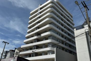 REF 230-ELEGANCE APTO 203