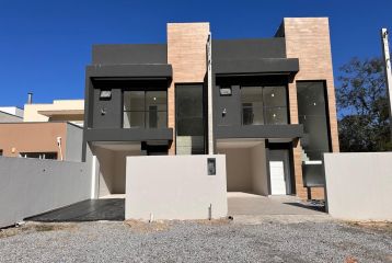 REF 303- SOBRADO TRIPLEX PRAINHA 1 E 2